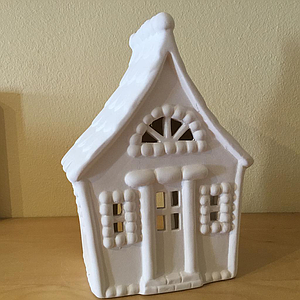 Gingerbread House Lantern (16.5 H x 12cm)